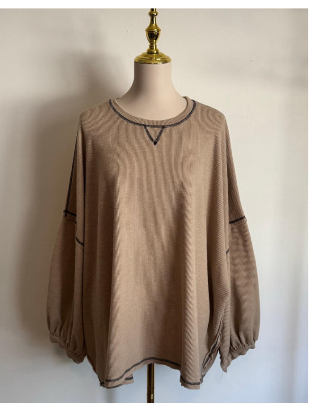 Women's POL Long Sleeve Waffle Knit Tee Beige Black Size L